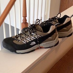 Men’s The North Face Hiking Shoes Size 9
